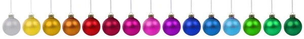 Bolas de Natal baubles banner cor decoração em uma fileira isolar — Fotografia de Stock