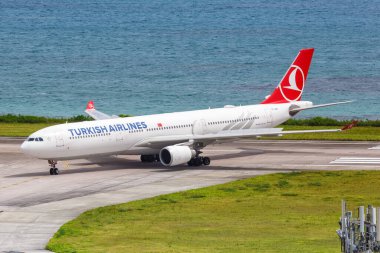 Mahe, Seyşeller 3 Şubat 2020 Türk Havayolları Airbus A330 Seyşeller 'deki Mahe havaalanında (SEZ).
