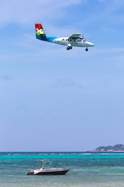 Praslin Seychelles Fevereiro 2020 Air Seychelles Dhc 400 Twin Otter — Fotografia de Stock