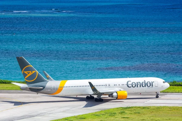 Mahe Seychelles February 2020 Condor Boeing 767 300Er Airplane Mahe — Stock Photo, Image