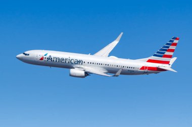New York Şehri, New York 1 Mart 2020 Amerikan Havayolları Boeing 737-800 New York JFK havaalanı (JFK).