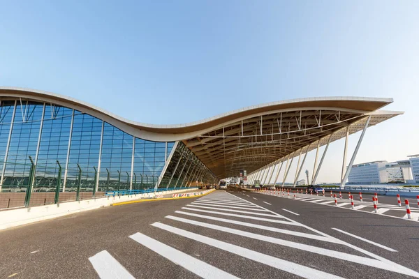 Şangay, Çin 27 Eylül 2019 Şangay Pudong Uluslararası Havaalanı 2 PVG Çin.