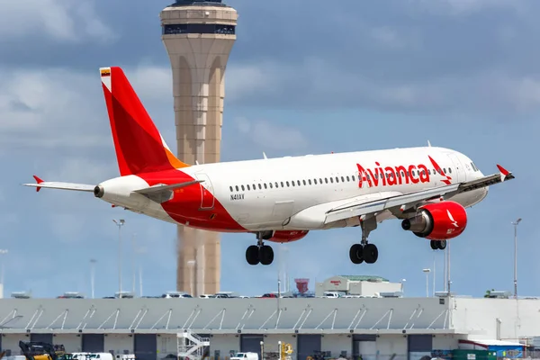 Miami Florida Abril 2019 Avianca Airbus A320 Avión Aeropuerto Miami — Foto de Stock