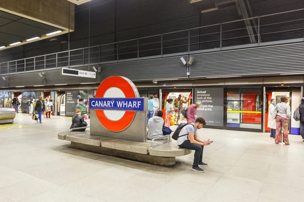 Londen Verenigd Koninkrijk Juli 2019 Metrostation Metro Canary Wharf Jubilee — Stockfoto