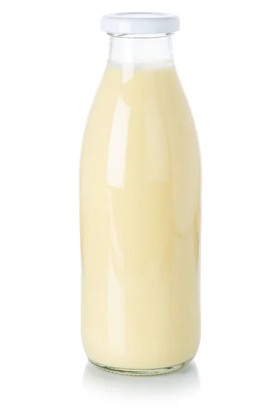 ミルクドリンクスムージーフルーツジュース白い背景に隔離されたボトルでミルクシェイク — ストック写真