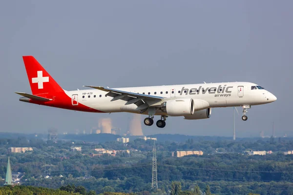 Dortmund Germany August 2020 Helvetic Airways Embraer 190 Airplane Dortmund — Stock Photo, Image