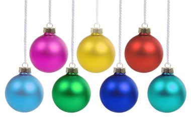 Noel süsleri, renkli dekorasyon dekoltelerinin beyaza asıldığı toplar.