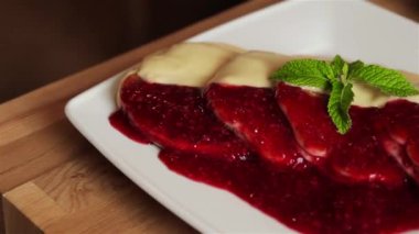 Kahvaltı için lezzetli gözleme