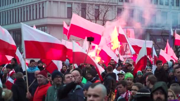 POLONIA, WARSAW - 11 novembre 2018: Festa dell'indipendenza polacca — Video Stock