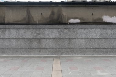 Sokak duvarı arka planı, endüstriyel arka plan, depo tuğla duvarlı boş Grunge şehir sokağı