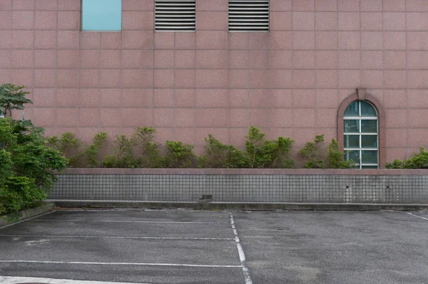 Sokak duvarı arka planı, endüstriyel arka plan, depo tuğla duvarlı boş Grunge şehir sokağı