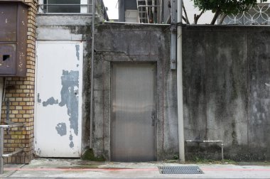 Sokak duvarı arka planı, endüstriyel arka plan, depo tuğla duvarlı boş Grunge şehir sokağı