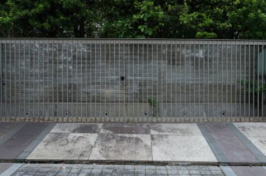 Sokak duvarı arka planı, endüstriyel arka plan, depo tuğla duvarlı boş Grunge şehir sokağı