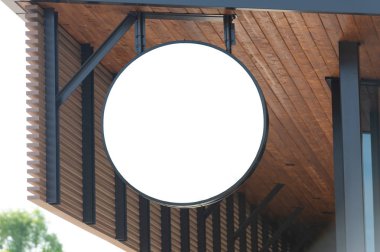 İmza atölyesi. Çember şeklinde.