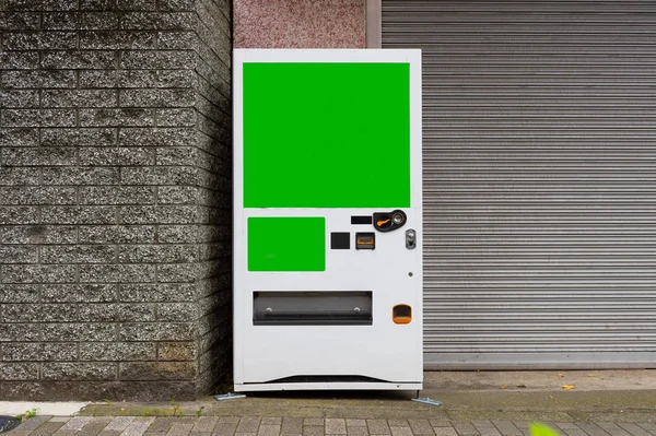 Prateleiras Brancas Vazias Máquina Venda Automática Escritório Padrão — Fotografia de Stock