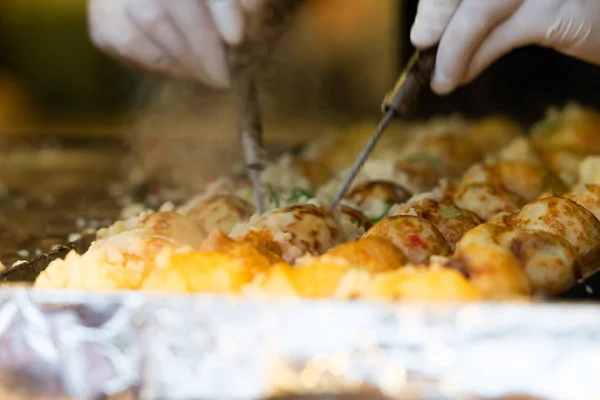 Takoyaki è uno spuntino giapponese più famoso in Giappone. — Foto Stock