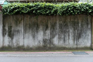 Sokak duvarı arka planı, endüstriyel arka plan, depo tuğla duvarlı boş Grunge şehir sokağı