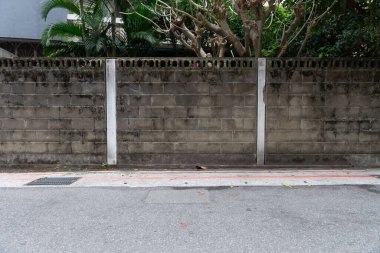 Sokak duvarı arka planı, endüstriyel arka plan, depo tuğla duvarlı boş Grunge şehir sokağı