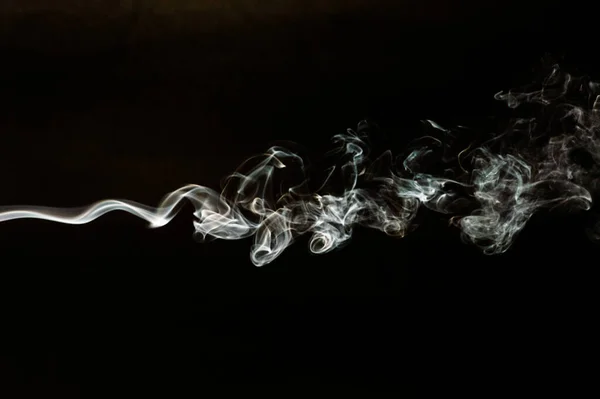 Kouř Izolovaný Tmavém Pozadí — Stock fotografie