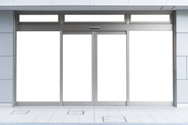 Büyük Pencere ve İsim Yeri olan Dükkan Dükkanı Önü