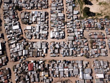 Güney Afrika'da bir ilçesi üzerinden havadan görünümü