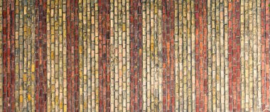 Kırmızı kiremit duvardan doku. Bina arka plan