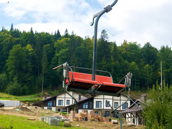 Alter Lift Den Bergen Gebäude Zerstört — Stockfoto