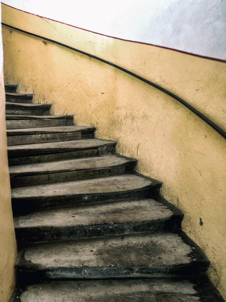 Escalier Rond Extérieur Maison — Photo