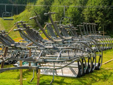 Boş teleferik. Doğa arka plan