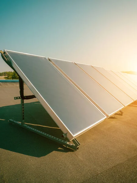 Painéis Solares Telhado Casa — Fotografia de Stock