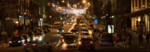 Rozmazané pozadí. Noční město světla rozostření. Noční život ve městě: auto a street lampy, retro styl. Panorama, banner. — Stock fotografie