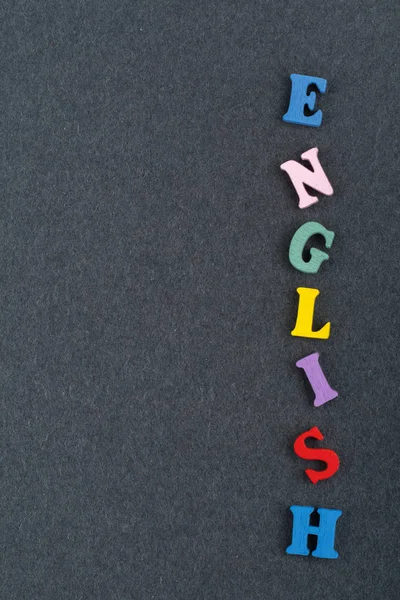 Angielski Słowo Czarnej Planszy Tło Składa Się Kolorowych Abc Alfabetu — Zdjęcie stockowe