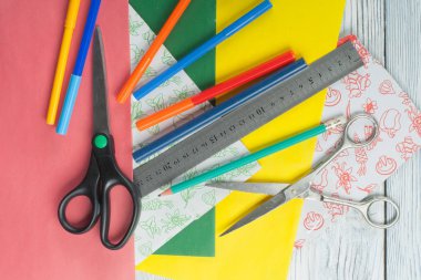 kalem kalem işaretçileri defter makas. Üstten Görünüm