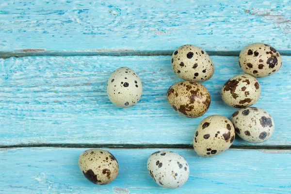 Eier Wachteln Isoliert Auf Hölzernem Hintergrund Kopierraum Für Text — Stockfoto