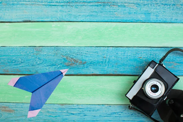 Camera Houten Achtergrond Zomer Strandvakantie Bovenste Weergave Kopie Ruimte — Stockfoto