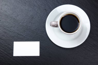 Kurumsal ileti örneği mockup ayarlayın. Boş beyaz dokulu marka kimliği öğeleri