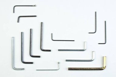 hex anahtar beyaz arka plan üzerinde. Araçlar. Üstten görünüm