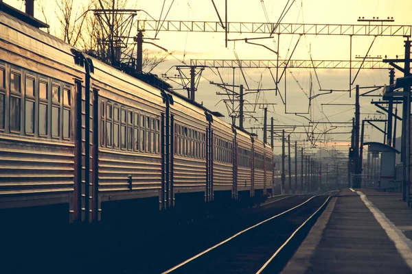 Eltåg Järnvägsstationen Petersburg Ryssland April 2018Railway Station Airport Passagerare Tåget — Stockfoto