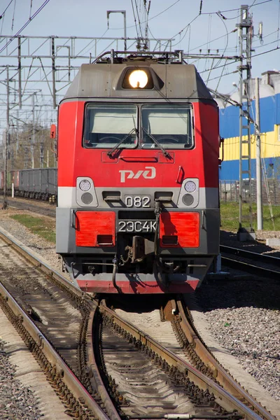 Train Électrique Russe Sur Rails Russie Station Pargolovo Mai 2018 — Photo