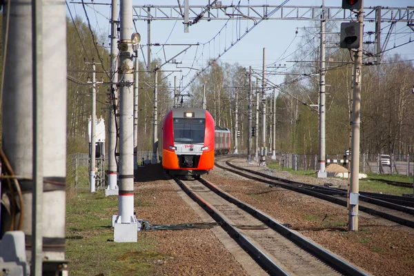 Ryska Elektriskt Tåg Räls Ryssland Station Levashovo Maj 2018 — Stockfoto