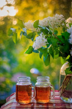 Gün - buz çay sonundaki ferahlatıcı yaz içeceği