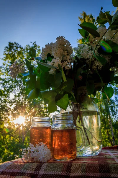 Gün - buz çay sonundaki ferahlatıcı yaz içeceği