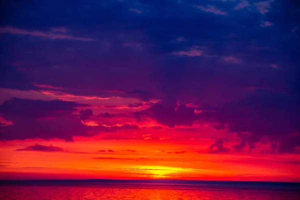 Ein Außergewöhnlich Schöner Sonnenuntergang Meer Sonnenuntergang Golf — Stockfoto