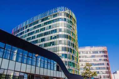 Gazprom iş merkezi St Petersburg windows. Haziran 2018 iş merkezidir. Ayna windows