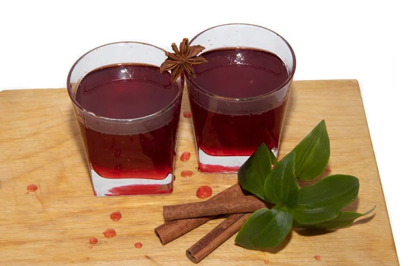 Jarabe Grosella Roja Vasos Sobre Una Tabla Madera Sobre Fondo — Foto de Stock