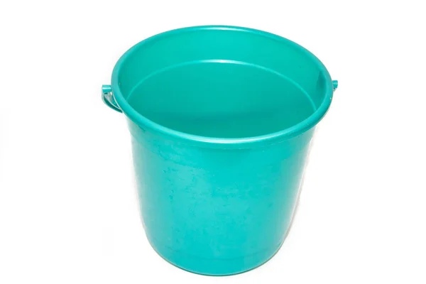白色背景上的水桶 塑料绿色桶在白色背景 洗涤地板的水桶 清洗桶 — 图库照片