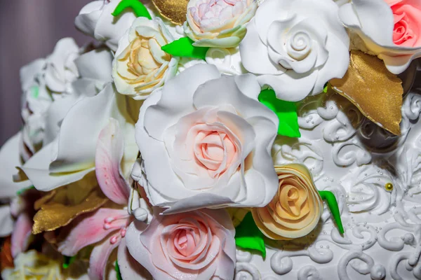 White wedding cream cake. Wedding decorations. Wedding baking. Delicious white cake. Wedding. Celebration