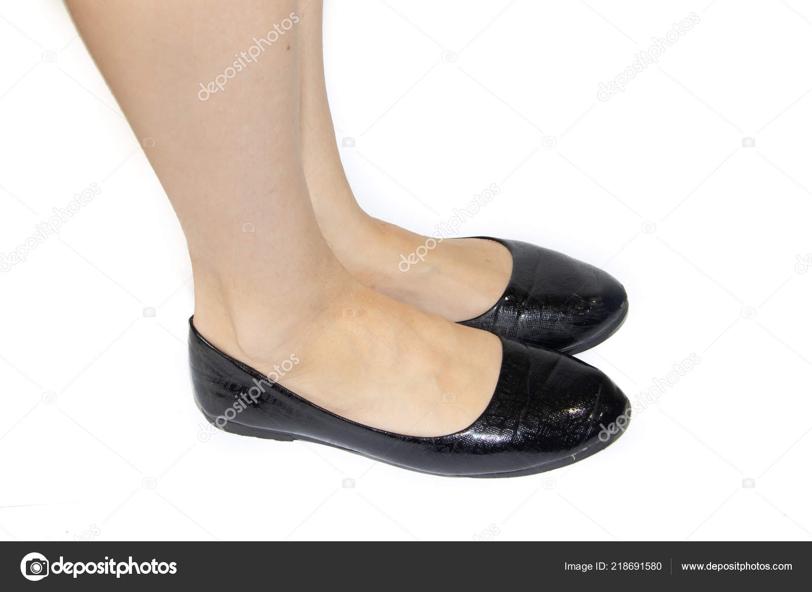 womens black ballet shoes