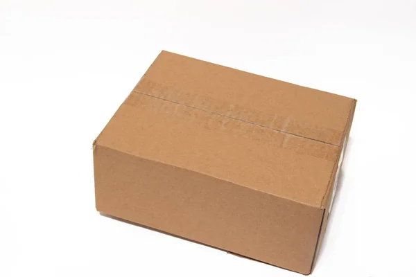Caixa Papelão Sobre Fundo Branco Objeto Isolado Embalagem Produto — Fotografia de Stock