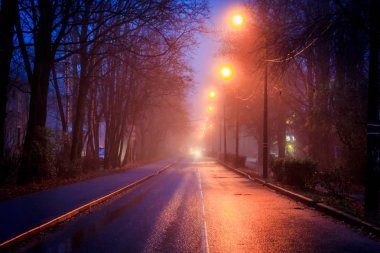 Boş gece yol görünümü